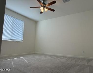 10945 W Baden Street - Photo Thumbnail 44