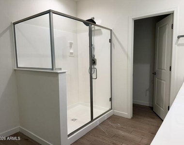 10945 W Baden Street - Photo Thumbnail 42