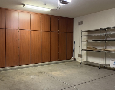 3903 E Lafayette Avenue - Photo Thumbnail 44