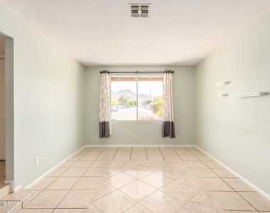 11630 N 25th Avenue - Photo Thumbnail 2