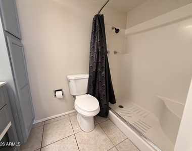 11630 N 25th Avenue - Photo Thumbnail 9