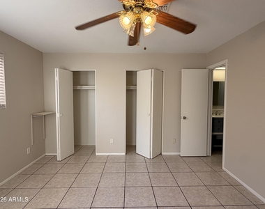 11630 N 25th Avenue - Photo Thumbnail 10