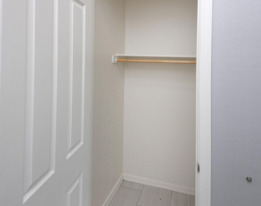 25429 N 19 Lane - Photo Thumbnail 28