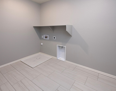 25429 N 19 Lane - Photo Thumbnail 31