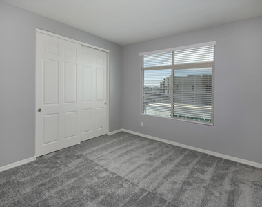 25429 N 19 Lane - Photo Thumbnail 9