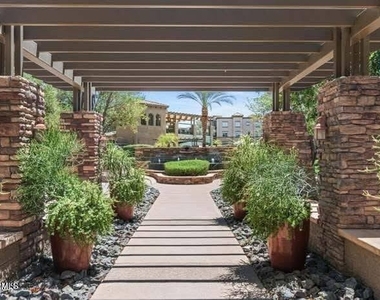 5450 E Deer Valley Drive - Photo Thumbnail 12