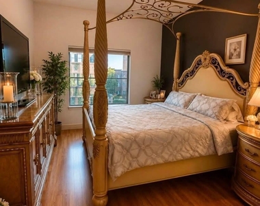 5450 E Deer Valley Drive - Photo Thumbnail 2