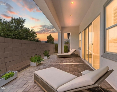 17376 W Wildwood Street - Photo Thumbnail 32