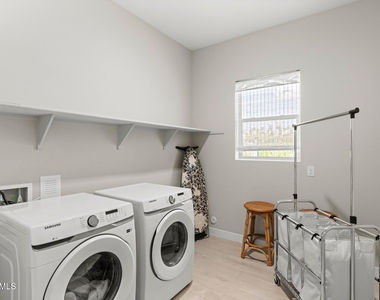 17376 W Wildwood Street - Photo Thumbnail 29