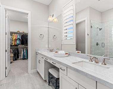 17376 W Wildwood Street - Photo Thumbnail 25