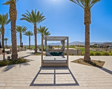 17376 W Wildwood Street - Photo Thumbnail 38