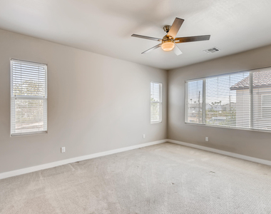 3721 E Cheery Lynn Road - Photo Thumbnail 13