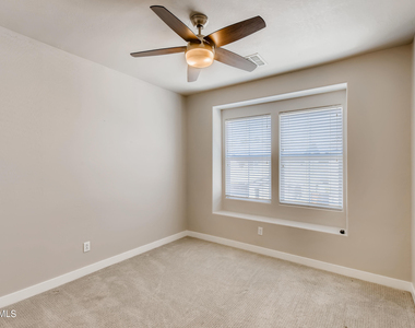 3721 E Cheery Lynn Road - Photo Thumbnail 18