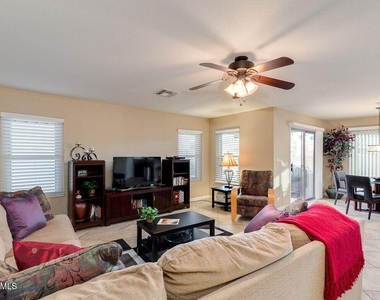 739 E Michigan Avenue - Photo Thumbnail 2