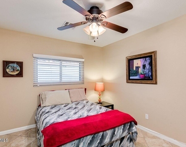 739 E Michigan Avenue - Photo Thumbnail 10