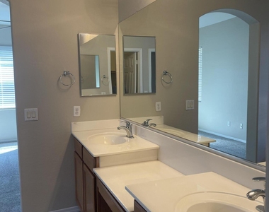 4871 S Granite Street - Photo Thumbnail 21