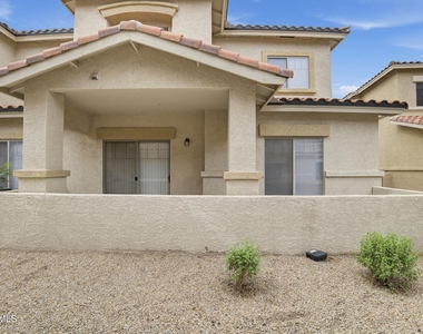525 N Miller Road - Photo Thumbnail 24