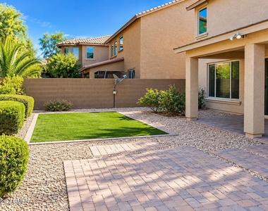 3838 E Cat Balue Drive - Photo Thumbnail 1