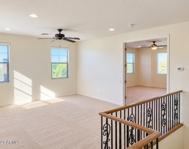 3838 E Cat Balue Drive - Photo Thumbnail 12