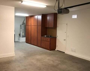 3838 E Cat Balue Drive - Photo Thumbnail 24