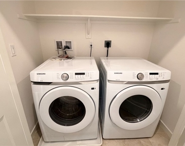 101 Laxore St - Photo Thumbnail 9