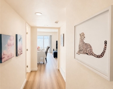 20464 Collegewood Drive - Photo Thumbnail 7