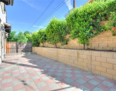 2151 Citrus - Photo Thumbnail 39