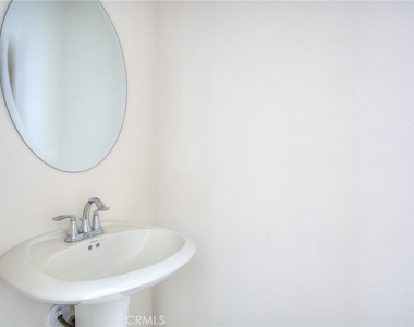2151 Citrus - Photo Thumbnail 16