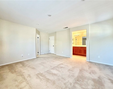 15681 Lasselle Street - Photo Thumbnail 15