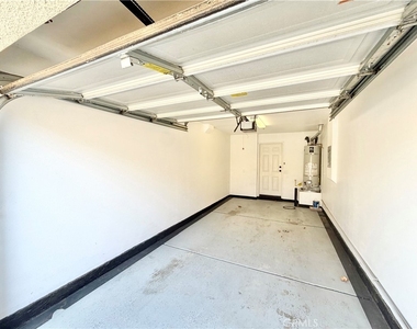 15681 Lasselle Street - Photo Thumbnail 21
