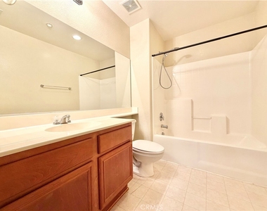 15681 Lasselle Street - Photo Thumbnail 11