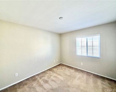 15681 Lasselle Street - Photo Thumbnail 12