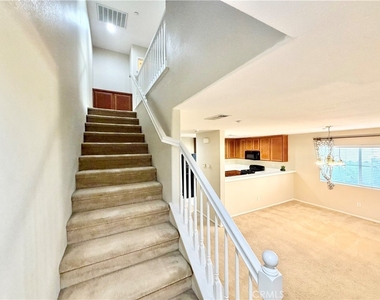 15681 Lasselle Street - Photo Thumbnail 9