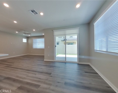 29469 Jack Pine Court - Photo Thumbnail 3