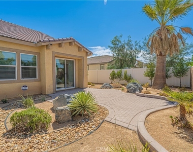 2041 Cork Oak Street - Photo Thumbnail 25