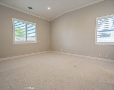 2041 Cork Oak Street - Photo Thumbnail 15