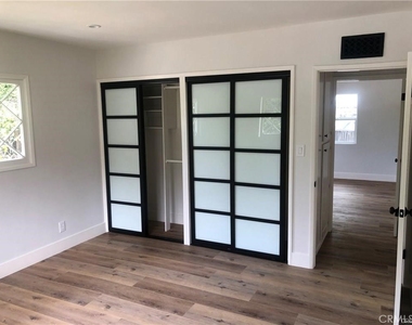 23144 Dolorosa Street - Photo Thumbnail 5