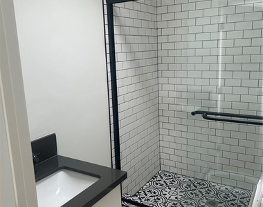 23144 Dolorosa Street - Photo Thumbnail 13