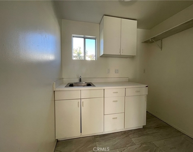 12811 Cumpston - Photo Thumbnail 27