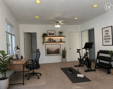 12811 Cumpston - Photo Thumbnail 26