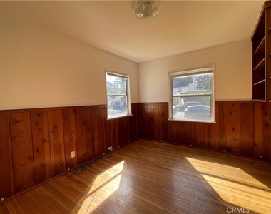 12811 Cumpston - Photo Thumbnail 22