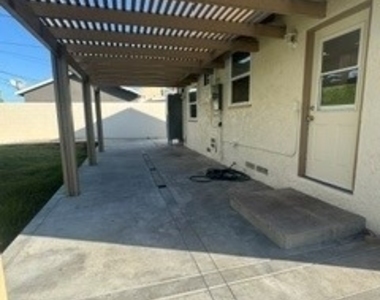 321 S Colfax - Photo Thumbnail 1