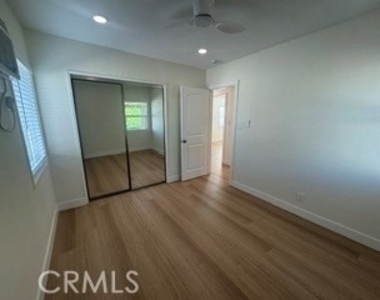 321 S Colfax - Photo Thumbnail 8