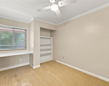 3511 Providence Lane - Photo Thumbnail 7