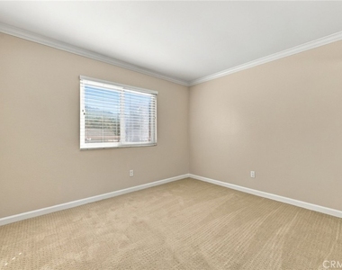 3511 Providence Lane - Photo Thumbnail 10