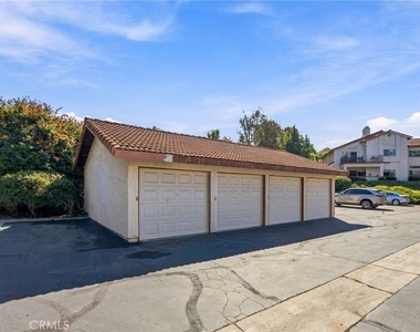 3511 Providence Lane - Photo Thumbnail 18