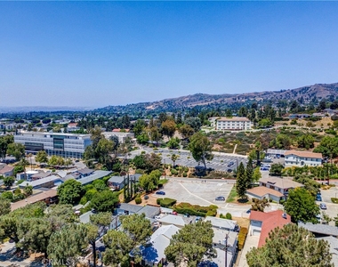 13756 Penn Street - Photo Thumbnail 17