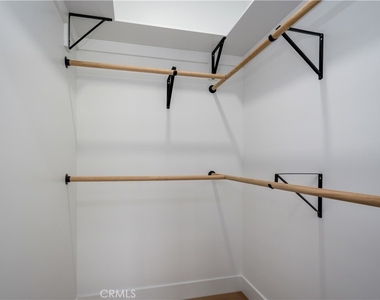 13756 Penn Street - Photo Thumbnail 10