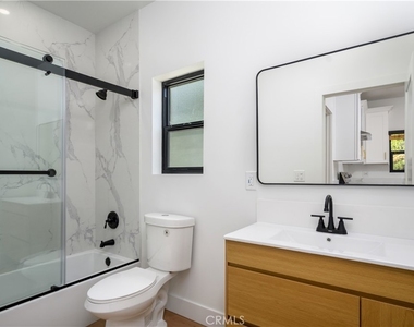 13756 Penn Street - Photo Thumbnail 11