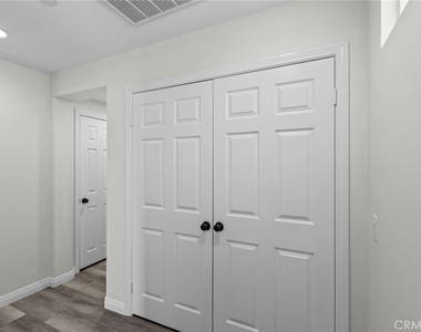 6 Lindenwood - Photo Thumbnail 11